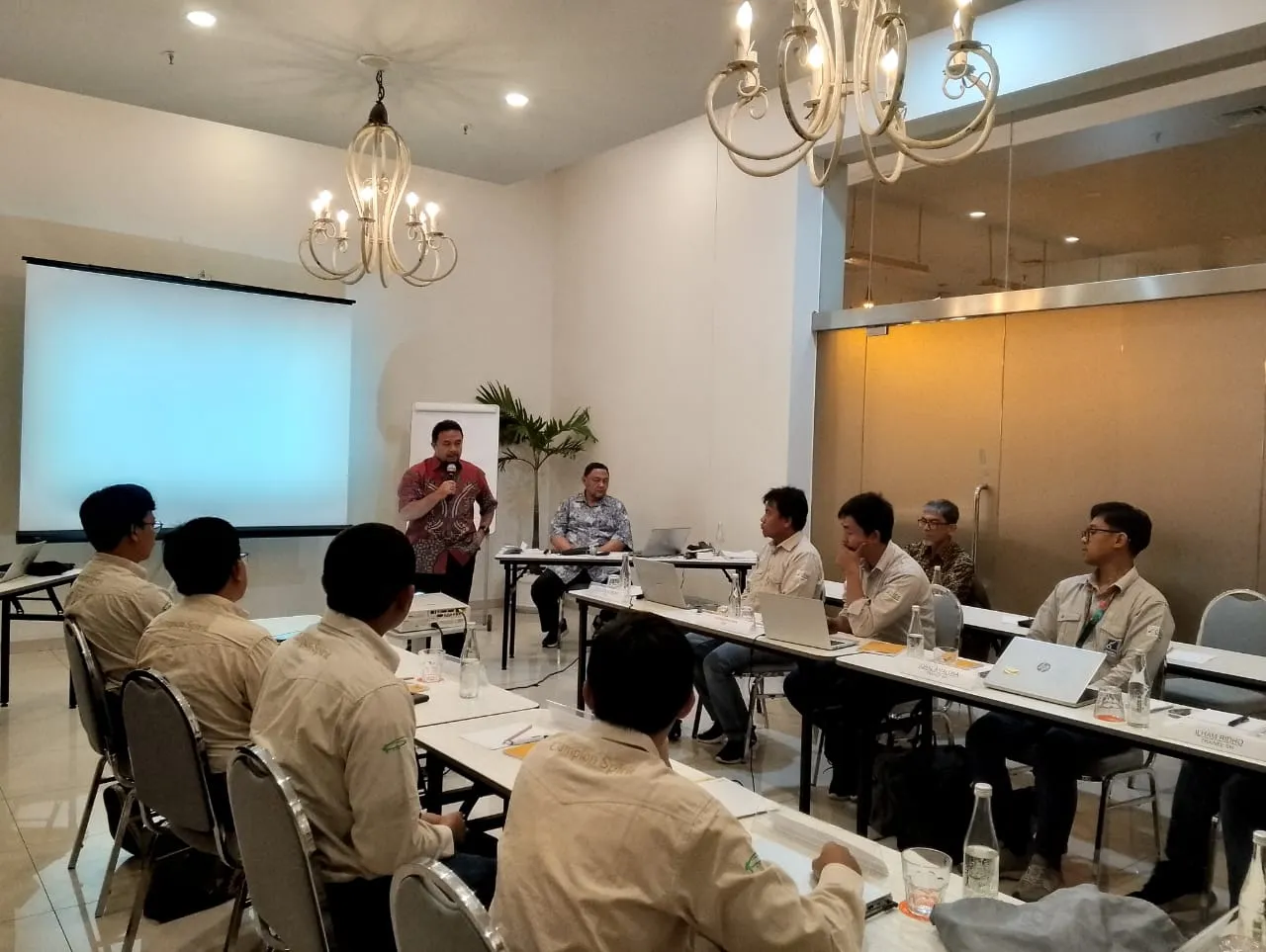 Warehouse dan logistic training