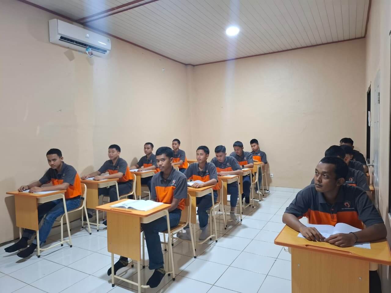 Classroom for theory and safety training